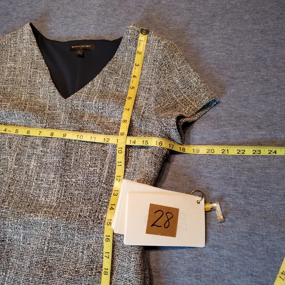 Banana Republic Tweed Short Sleeves Pullover Side Zip Gray Dress Size 4 - Picture 7 of 8